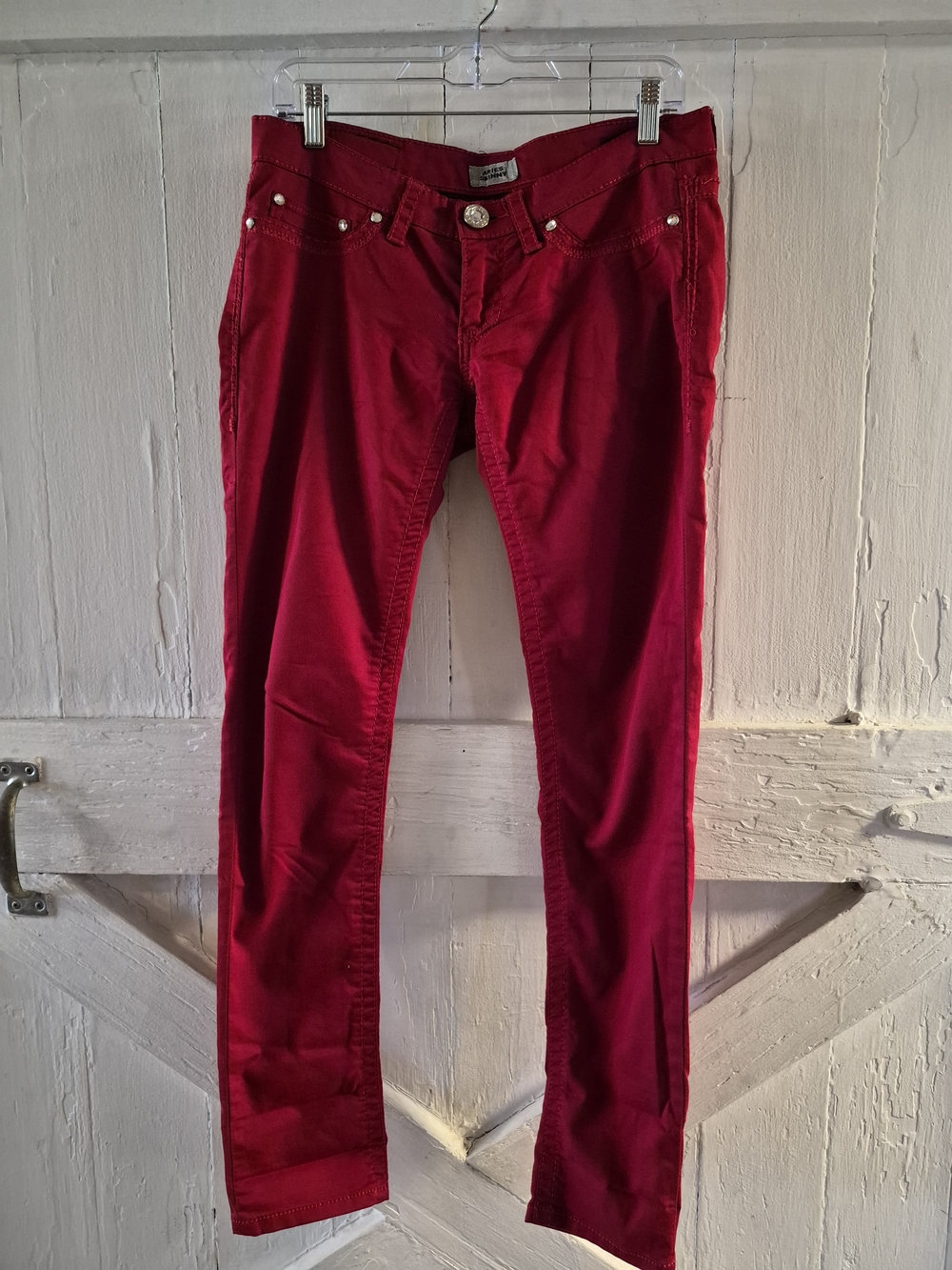 Day Trip Aries Skinny Jeans Size 27 Red Rhinestones Stretch Excellent Condition